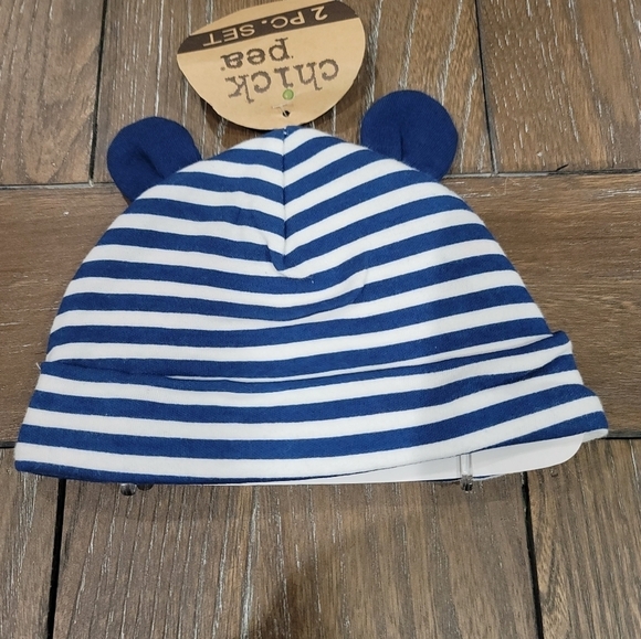 Chick Pea Stripped Footie Pajama or Playsuit w/ matching hat, NWT - Picture 2 of 4